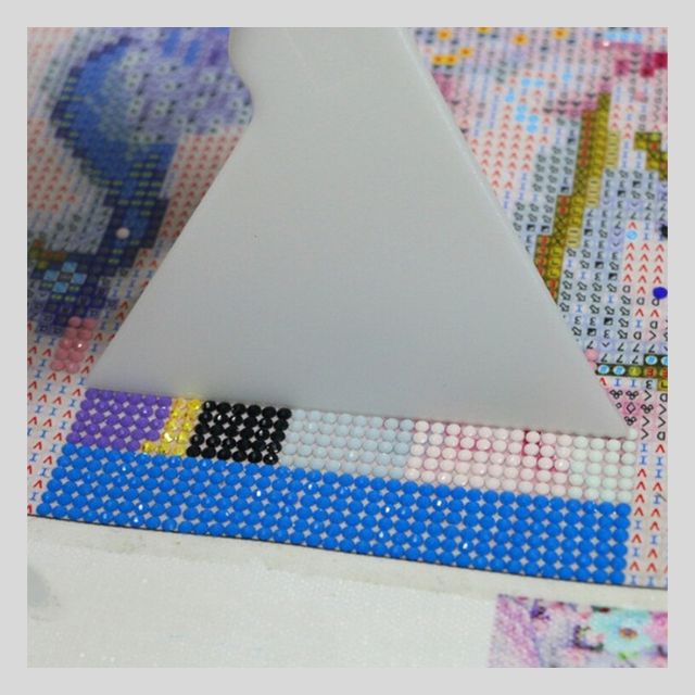 Diamond Painting Straightening Tool Usage