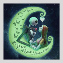 Load image into Gallery viewer, Scary True Love - Diamond Art World
